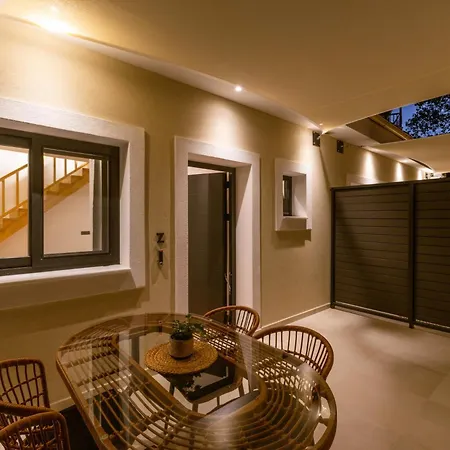 Az Luxury Apartments Parga Exterior photo